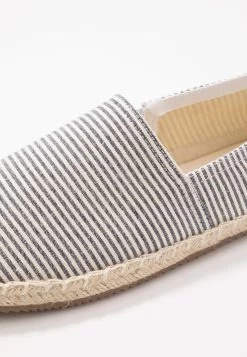 Pier One Rena Espadrille Unisex - Alpargatas - White/Blue -Pier One 1e1a9a54fd374424970c6282fecccbe4