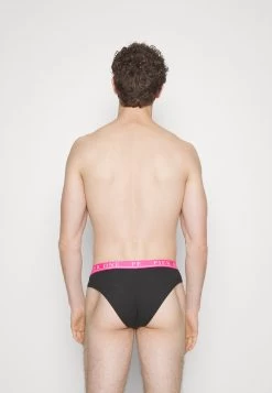Pier One Branded Waistband Briefs 3 Pack - Braguitas - Black 9 Pier One Branded Waistband Briefs 3 Pack - Braguitas - Black -Pier One 3682ff2528e6498b8568602b0999eeb1
