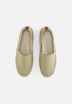 Pier One Rena Espadrille Unisex - Alpargatas - Olive 11 Pier One Rena Espadrille Unisex - Alpargatas - Olive -Pier One 37f61750ec004994b62ae6ddcfad1a43