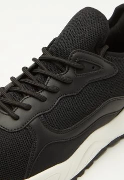 Pier One Unisex - Zapatillas - Black/White -Pier One 383be7e17d7b4e6fb1f7aa6c378ae4ea