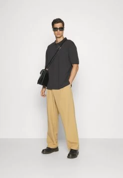 Pier One Polo -Black -Pier One 7559a307757d4dbdae446966f9983fff