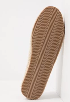 Pier One Rena Espadrille Unisex - Alpargatas - White/Blue -Pier One 783aaa02540843288d52301a1f116eed