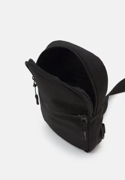 Pier One Riñonera - Black -Pier One c75c8bdf8b8541419b96d7dba0f5d743