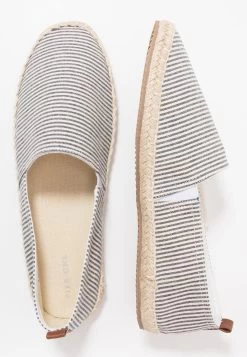 Pier One Rena Espadrille Unisex - Alpargatas - White/Blue -Pier One cf36b3a120304b8ca2a7c4aab8305f1b