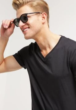 Pier One 2 Pack - Camiseta Básica - White/Black -Pier One e073533816284d398e474fb2d3238a21