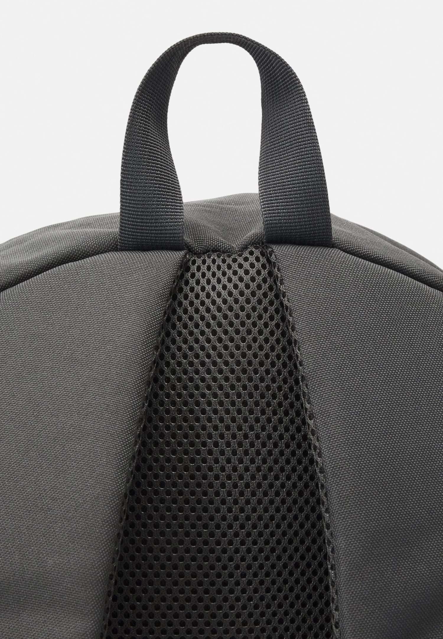 Pier One Unisex - Mochila - Dark Grey 6 Pier One Unisex - Mochila - Dark Grey - Imagen 4